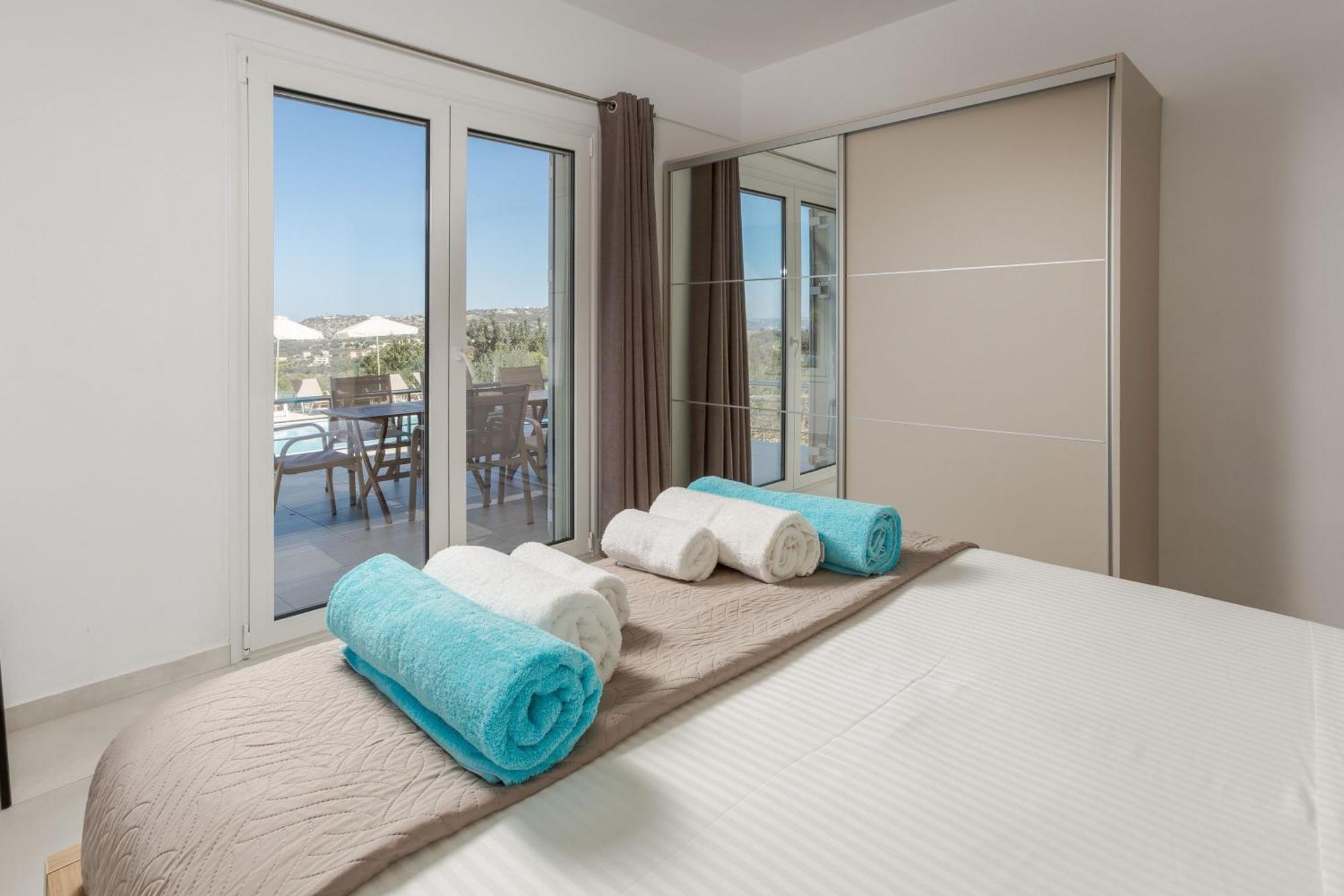 Villa Konstantinos Hilltop Vineyard Escape Almirida Exterior foto